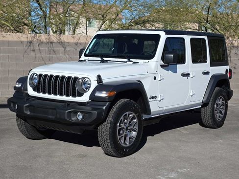 Used 2026 Jeep Wrangler Unlimited Sport AWD/4WD image 4