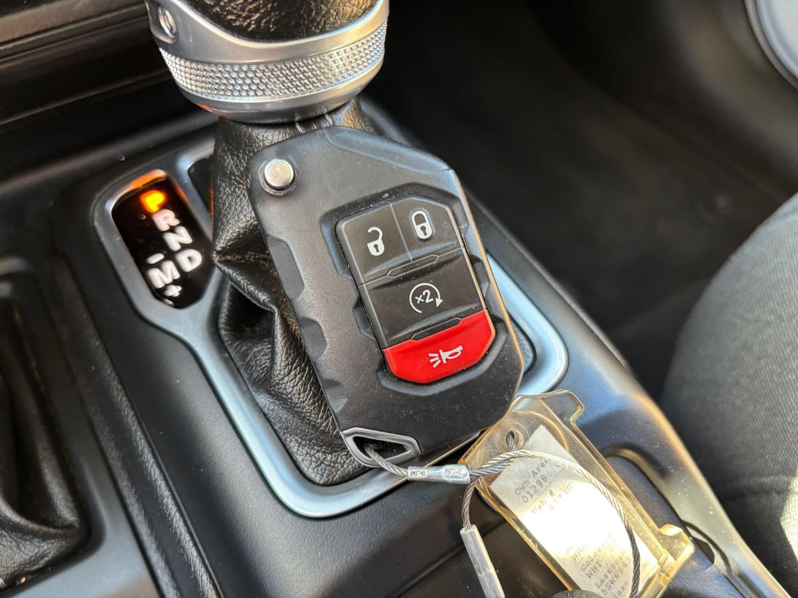 Used 2025 Jeep Wrangler Unlimited Sahara AWD/4WD image 20