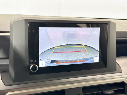 Certified 2024 Toyota Tacoma SR5 image 23