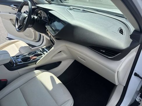 Used 2023 Buick Envision Essence FWD image 27