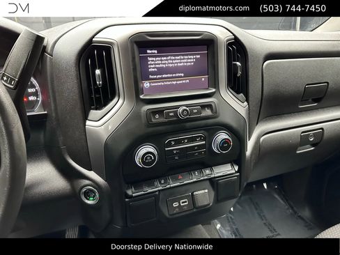 Used 2024 Chevrolet Silverado 2500 Custom AWD/4WD image 36