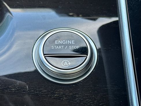 New 2026 Mercedes-Benz C 300 Sedan image 20