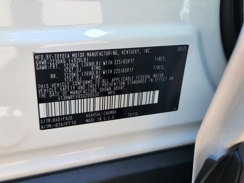 Certified 2025 Toyota RAV4 XLE image 25
