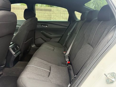 Used 2025 Honda Accord Sport image 10