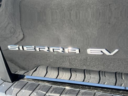 New 2026 GMC Sierra EV Elevation image 9