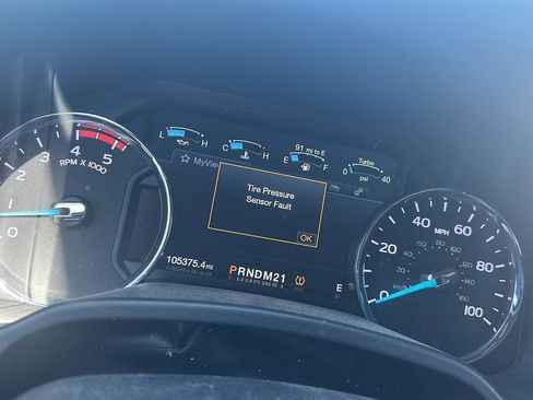 Used 2018 Ford F250 Lariat w/ Lariat Value Package AWD/4WD image 21