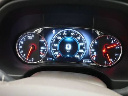 Used 2019 GMC Acadia Denali w/ Technology Package FWD image 13