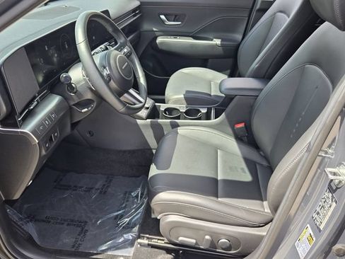 Certified 2024 Hyundai Kona Limited AWD/4WD image 10