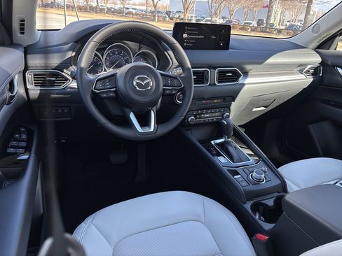 New 2025 MAZDA CX-5 AWD 2.5 S w/ Preferred Package image 17