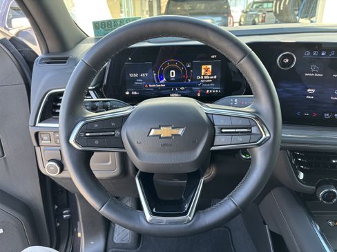 Used 2025 Chevrolet Tahoe Premier image 11