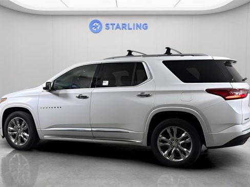 Used 2021 Chevrolet Traverse High Country w/ LPO, 'HIT The Road' Package image 4