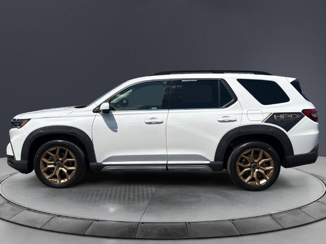 Certified 2023 Honda Pilot Elite image 2