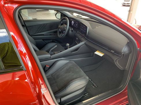 New 2025 Hyundai Elantra N FWD image 17