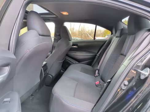 Certified 2021 Toyota Corolla SE w/ SE Premium Package image 11