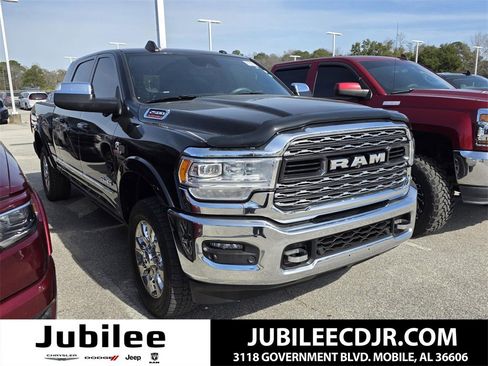 Used 2020 RAM 2500 Limited image 1