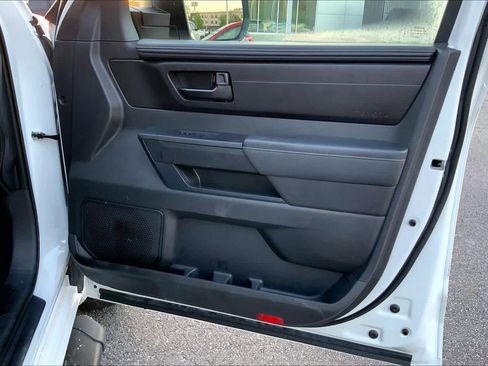 Used 2024 Toyota Tundra SR image 22