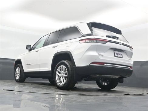 New 2025 Jeep Grand Cherokee Laredo image 42