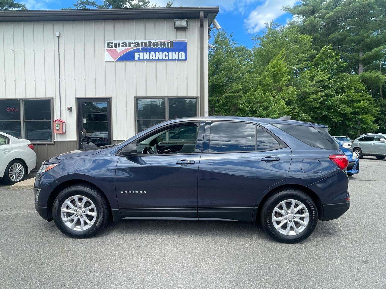 Used 2019 Chevrolet Equinox LS w/ LS Convenience Package AWD/4WD image 7