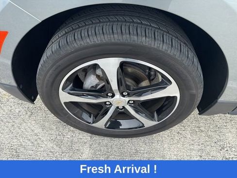 Used 2023 Chevrolet Equinox LT FWD image 18