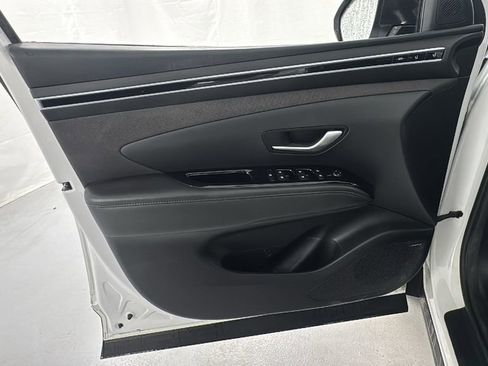 Used 2022 Hyundai Tucson Limited image 19