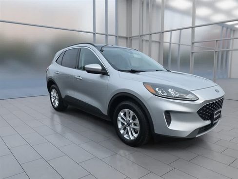Used 2020 Ford Escape SE AWD/4WD image 3