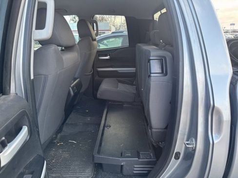 Used 2018 Toyota Tundra SR5 image 6