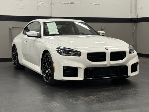 Used 2024 BMW M2 w/ Lighting Package RWD image 2