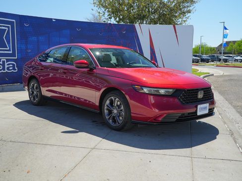 New 2026 Honda Accord EX-L image 3