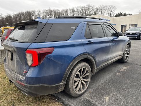 Used 2020 Ford Explorer ST w/ Premium Technology Package image 3