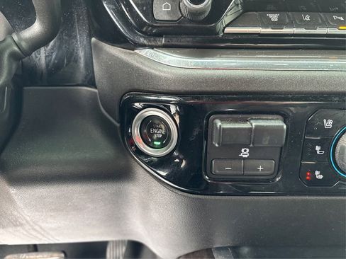 Used 2024 Chevrolet Silverado 2500 High Country w/ Technology Package AWD/4WD image 29