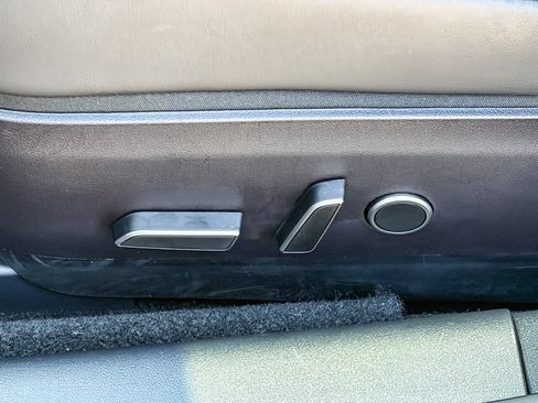 Used 2022 Tesla Model 3 Long Range AWD/4WD image 20