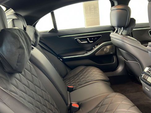 Certified 2024 Mercedes-Benz S 580 4MATIC Sedan image 17