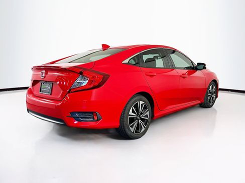 Used 2016 Honda Civic EX-T image 9