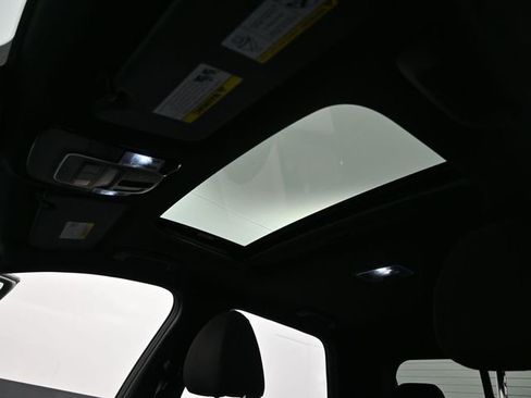 Used 2022 Hyundai Santa Cruz SEL Premium image 30