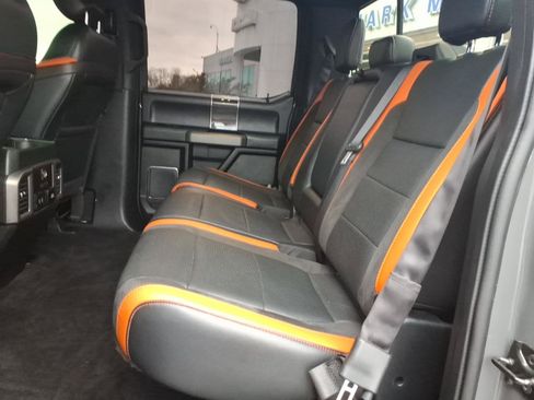 Used 2018 Ford F150 Raptor w/ Equipment Group 802A Luxury image 8