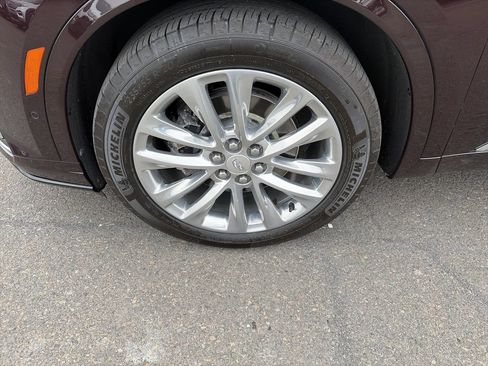 Used 2021 Cadillac XT6 Premium Luxury AWD/4WD image 29