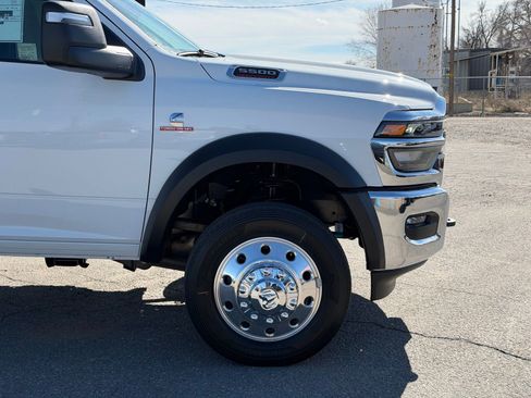 New 2026 RAM 5500 Tradesman AWD/4WD image 4