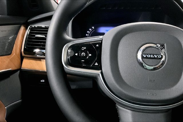 Certified 2024 Volvo XC90 B5 Plus w/ Protection Package AWD/4WD image 21
