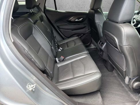 Used 2024 GMC Terrain SLT AWD/4WD image 22