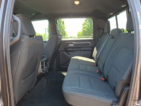 Used 2019 RAM 1500 Big Horn AWD/4WD image 10