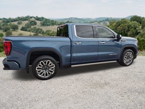 Used 2025 GMC Sierra 1500 Denali Ultimate AWD/4WD image 11
