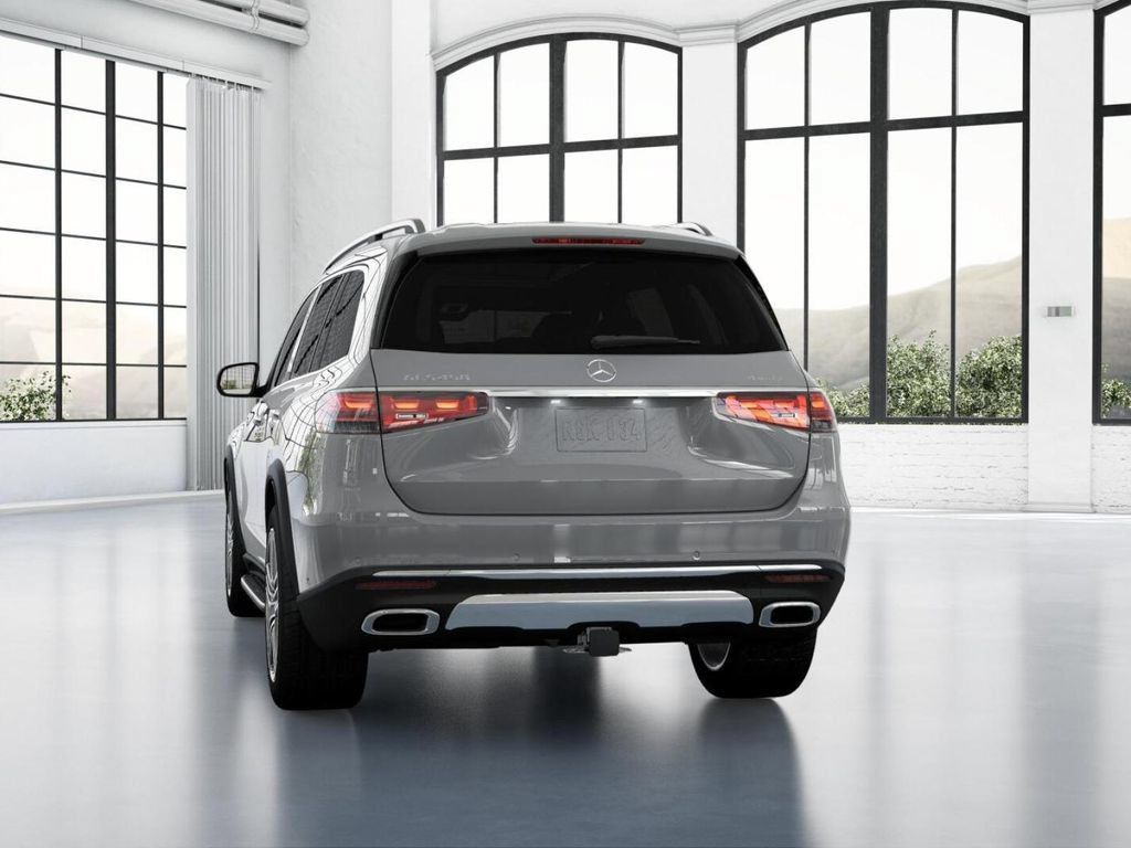 Certified 2026 Mercedes-Benz GLS 450 4MATIC image 26