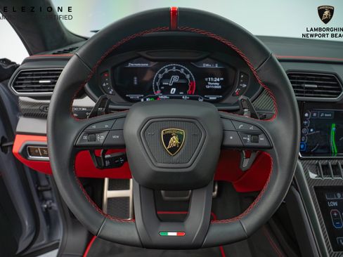 Used 2024 Lamborghini Urus S image 28