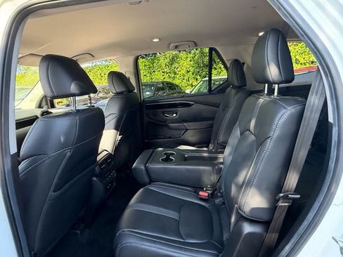 Used 2024 Honda Pilot EX-L image 13