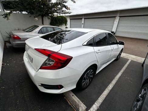 Used 2016 Honda Civic EX image 17