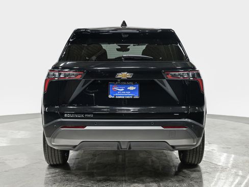 Used 2025 Chevrolet Equinox LT w/ Safety and Technology Package image 5