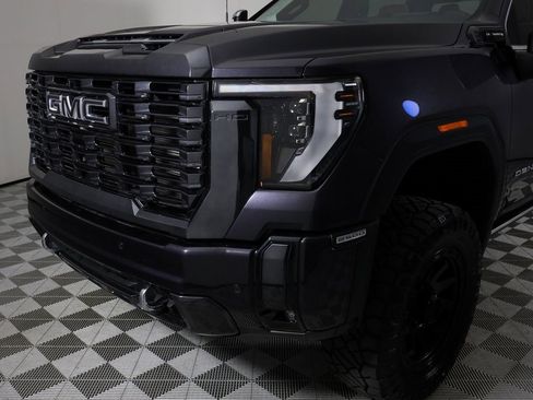 Used 2024 GMC Sierra 2500 Denali Ultimate image 57