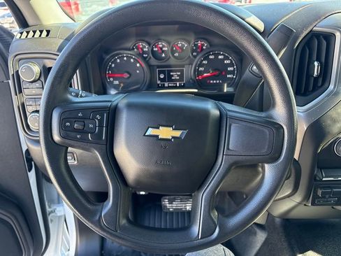 Used 2025 Chevrolet Silverado 2500 W/T w/ WT Convenience Package image 22