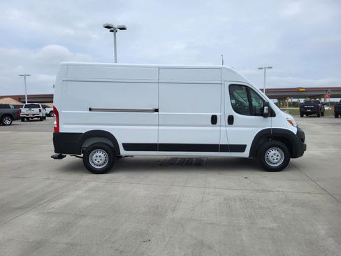New 2026 RAM ProMaster 2500 w/ Storage Group image 6