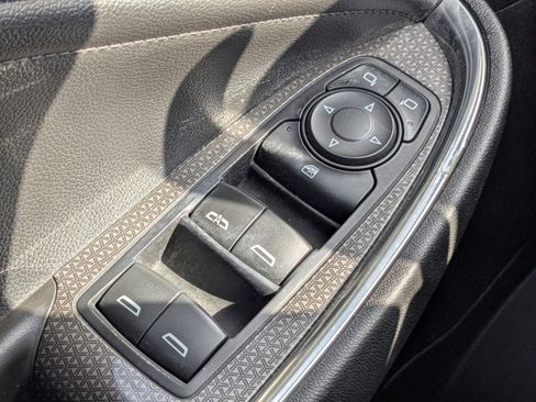 Used 2017 Chevrolet Malibu LT w/ Leather Package image 23